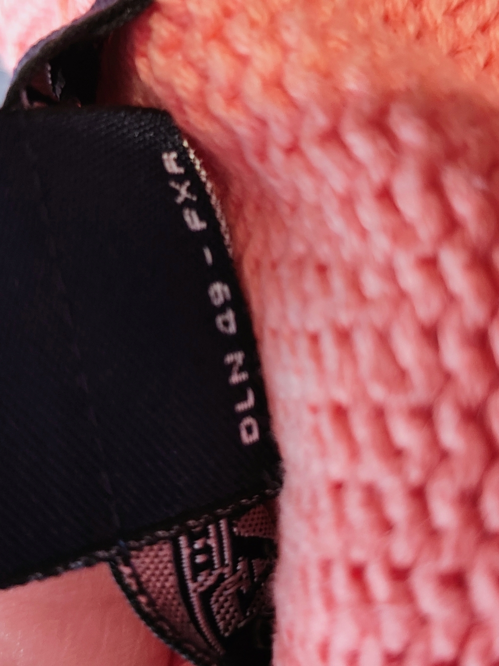 Lands' End Women's V-Neck Sweater in Coral - Picture 4 of 6